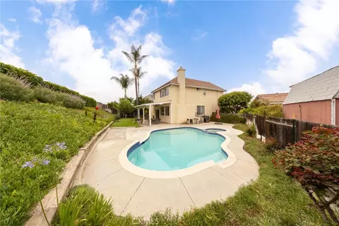 Exterior - 295 E Carol, San Bernardino, CA 92408 photo 11 of 13