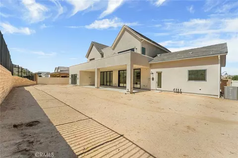 Exterior - 32345 Daybrook Ter, Temecula, CA 92591 photo 8 of 9
