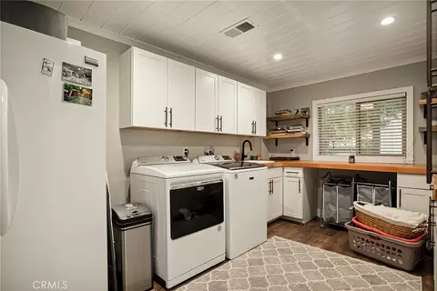 Other - 435 Riviera Dr, Lake Arrowhead, CA 92352 photo 2 of 9