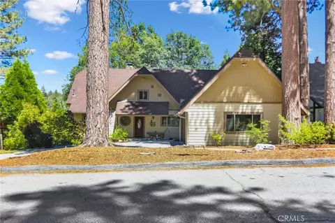 Exterior - 435 Riviera Dr, Lake Arrowhead, CA 92352 photo 4 of 9
