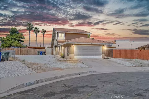 12116 Pluto Dr, Victorville, CA 92392