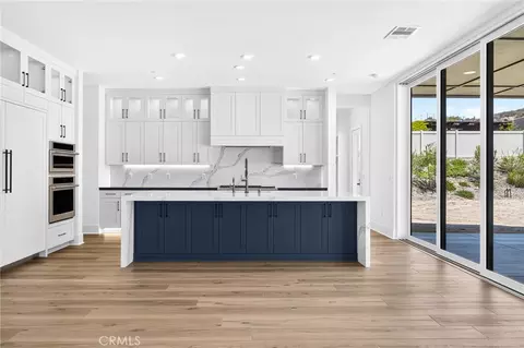 Kitchen - 39724 Larkspur Ter, Temecula, CA 92591 photo 2 of 4