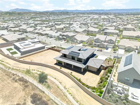 View/Area - 39724 Larkspur Ter, Temecula, CA 92591 photo 4 of 4