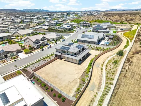 View/Area - 39724 Larkspur Ter, Temecula, CA 92591 photo 3 of 4