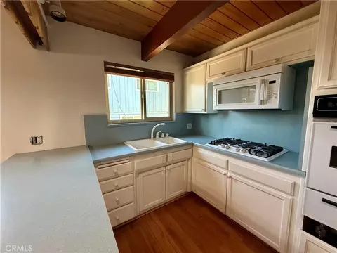 28762 Cedar, Lake Arrowhead, CA 92352 photo 10