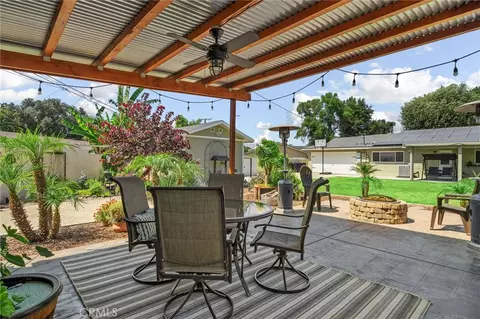 609 Cardinal Ln, Redlands, CA 92374 photo 32