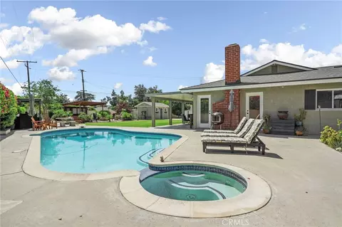 609 Cardinal Ln, Redlands, CA 92374 photo 25