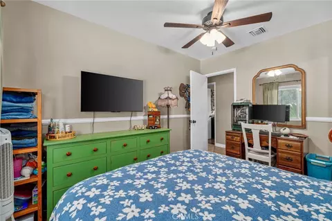 609 Cardinal Ln, Redlands, CA 92374 photo 22
