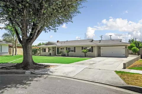609 Cardinal Ln, Redlands, CA 92374 photo 3