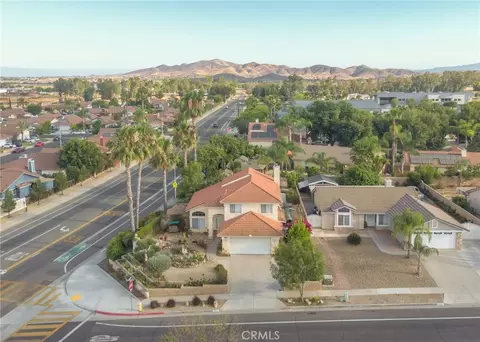 View/Area - 501 Redding Way, Perris, CA 92570 photo 2 of 6