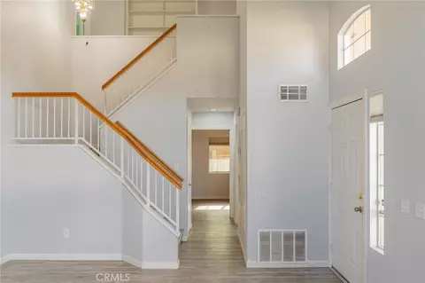 Entry Way - 501 Redding Way, Perris, CA 92570 photo 2 of 4