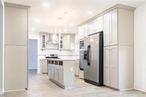 Kitchen - 501 Redding Way, Perris, CA 92570 photo 2 of 7