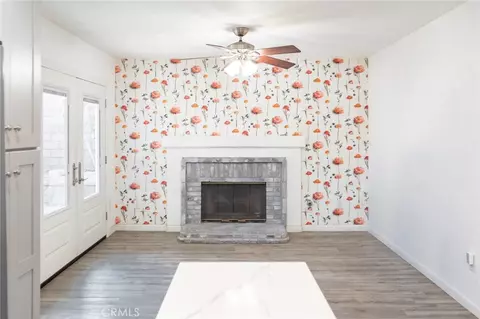Living - 501 Redding Way, Perris, CA 92570 photo 1 of 5
