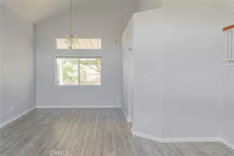 Living - 501 Redding Way, Perris, CA 92570 photo 4 of 5
