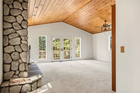 Living - 30930 Glen Oak, Running Springs, CA 92382 photo 1 of 6