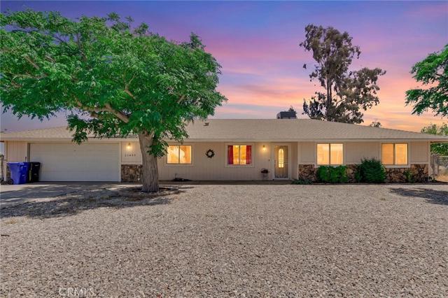 21495 Minodoka Rd, Apple Valley, CA 92308