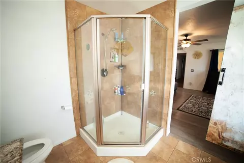 Bath - 8899 Camphor Ave, Hesperia, CA 92345 photo 4 of 5