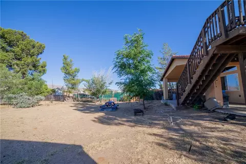 Exterior - 8899 Camphor Ave, Hesperia, CA 92345 photo 10 of 15
