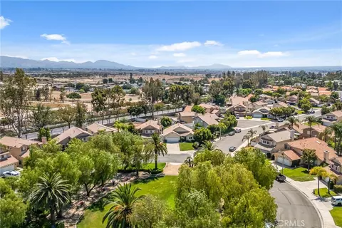 29201 Palm Vw, Highland, CA 92346 photo 33