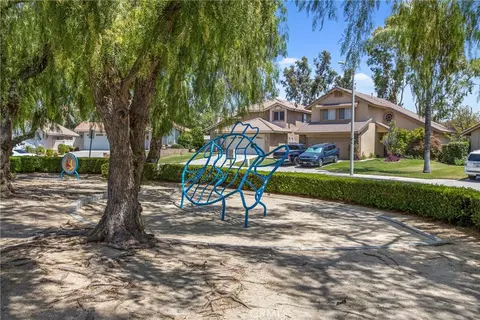 29201 Palm Vw, Highland, CA 92346 photo 38
