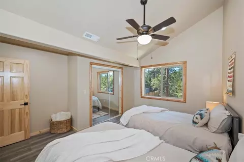 478 Cedar, Sugarloaf, CA 92386 photo 35