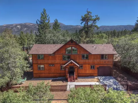 478 Cedar, Sugarloaf, CA 92386 photo 2
