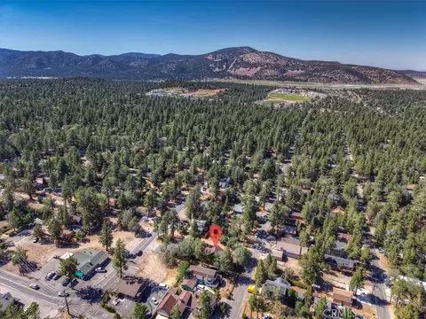 478 Cedar, Sugarloaf, CA 92386 photo 46