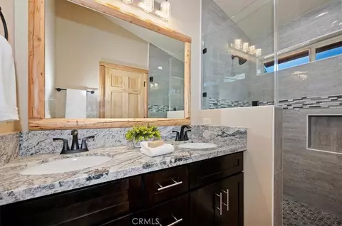 478 Cedar, Sugarloaf, CA 92386 photo 32
