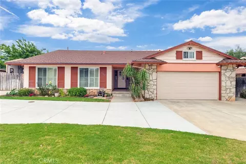 1900 Brae Burn Dr, Corona, CA 92882