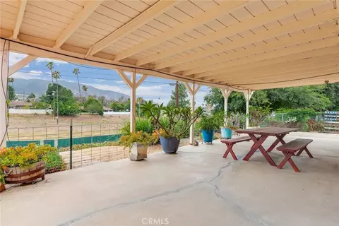 Exterior - 1900 Brae Burn Dr, Corona, CA 92882 photo 3 of 3