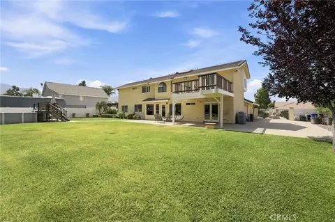 Exterior - 35624 Katona Ct, Yucaipa, CA 92399 photo 11 of 14