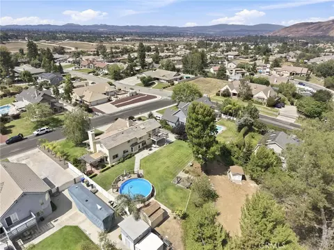 View/Area - 35624 Katona Ct, Yucaipa, CA 92399 photo 9 of 18
