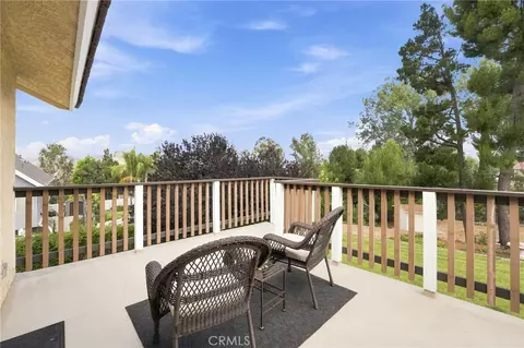 Exterior - 35624 Katona Ct, Yucaipa, CA 92399 photo 10 of 14