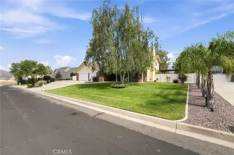 Exterior - 35624 Katona Ct, Yucaipa, CA 92399 photo 4 of 14