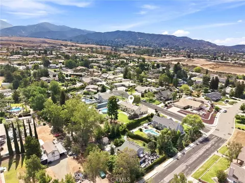 View/Area - 35624 Katona Ct, Yucaipa, CA 92399 photo 6 of 18