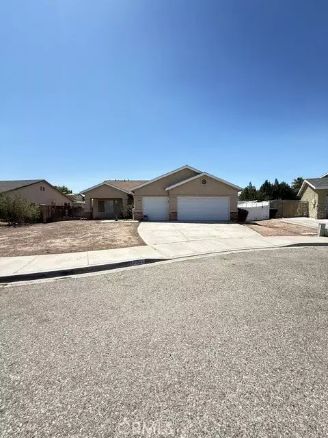 13003 Lehigh Ct, Victorville, CA 92392