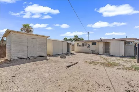 Exterior - 25634 Bejoal St, Barstow, CA 92311 photo 4 of 4