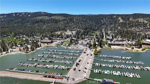 400 Pine Knot A-6, Big Bear Lake, CA 92315