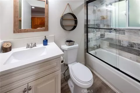 Bath - 640 Pyramid, Crestline, CA 92325 photo 1 of 2