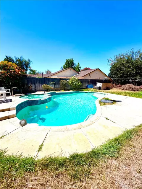 Exterior - 340 Mitchell, Redlands, CA 92374 photo 14 of 15