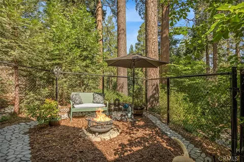 660 Spring Dr, Crestline, CA 92325 photo 20
