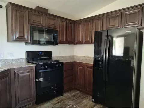 7484 Kickapoo, Yucca Valley, CA 92284 photo 19
