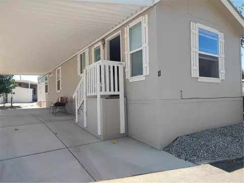 7484 Kickapoo, Yucca Valley, CA 92284 photo 1