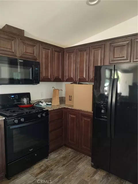 7484 Kickapoo, Yucca Valley, CA 92284 photo 4