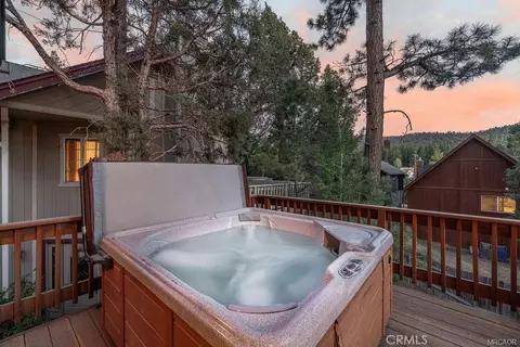 Exterior - 42741 Cougar Rd, Big Bear Lake, CA 92315 photo 7 of 10
