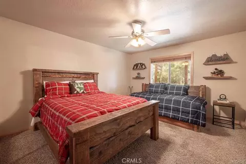 Bedroom - 42741 Cougar Rd, Big Bear Lake, CA 92315 photo 7 of 8