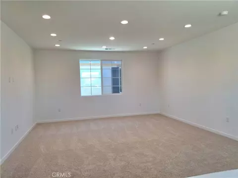 29337 Upper Creek Loop, Winchester, CA 92596 photo 7