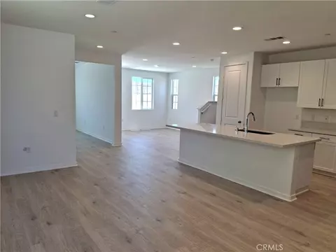 29337 Upper Creek Loop, Winchester, CA 92596 photo 4