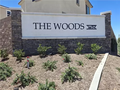 29337 Upper Creek Loop, Winchester, CA 92596 photo 2