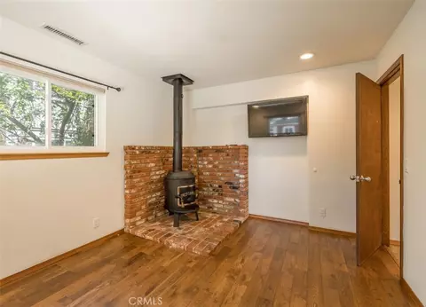 Other - 126 Eureka, Big Bear Lake, CA 92315 photo 4 of 10